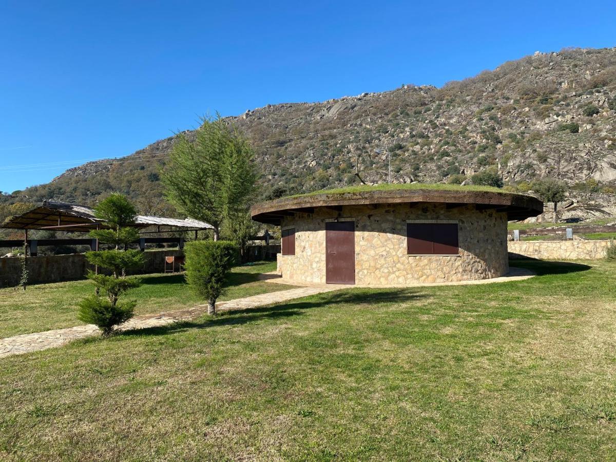 Casa rural LA DEHESA Cilleros Bagian luar foto